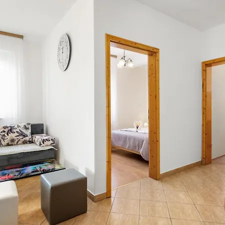 Awesome Apartment In Vodice With Wifi Apartment Vodice